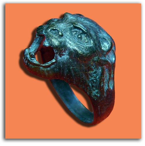 Image of Lion's Head ring.